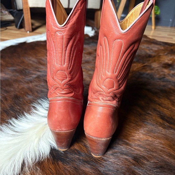 Vintage Brown/Red Leather Cowboy Boots - Picture 4 of 7